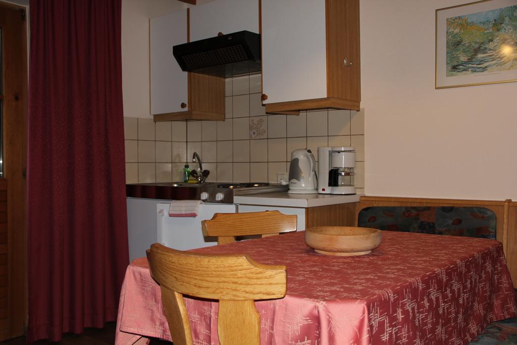 Appartement Haus Puit à Sankt Leonhard im Pitztal Chambre photo